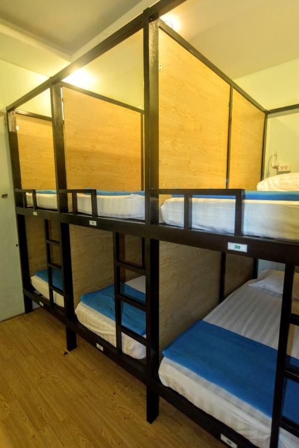 Jungle House Hostel Хошимин Екстериор снимка