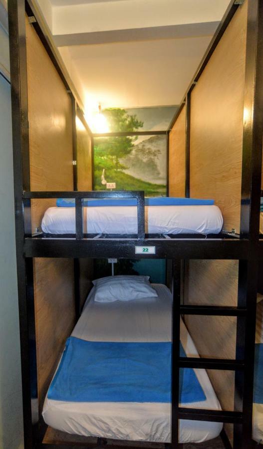 Jungle House Hostel Хошимин Екстериор снимка